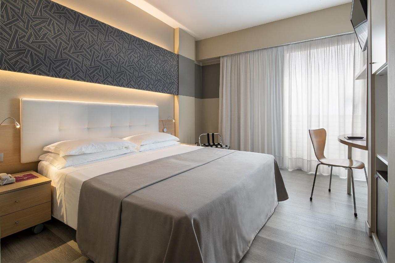 Hotel Rosanna 3 Stelle Superior Lido di Jesolo Exterior photo
