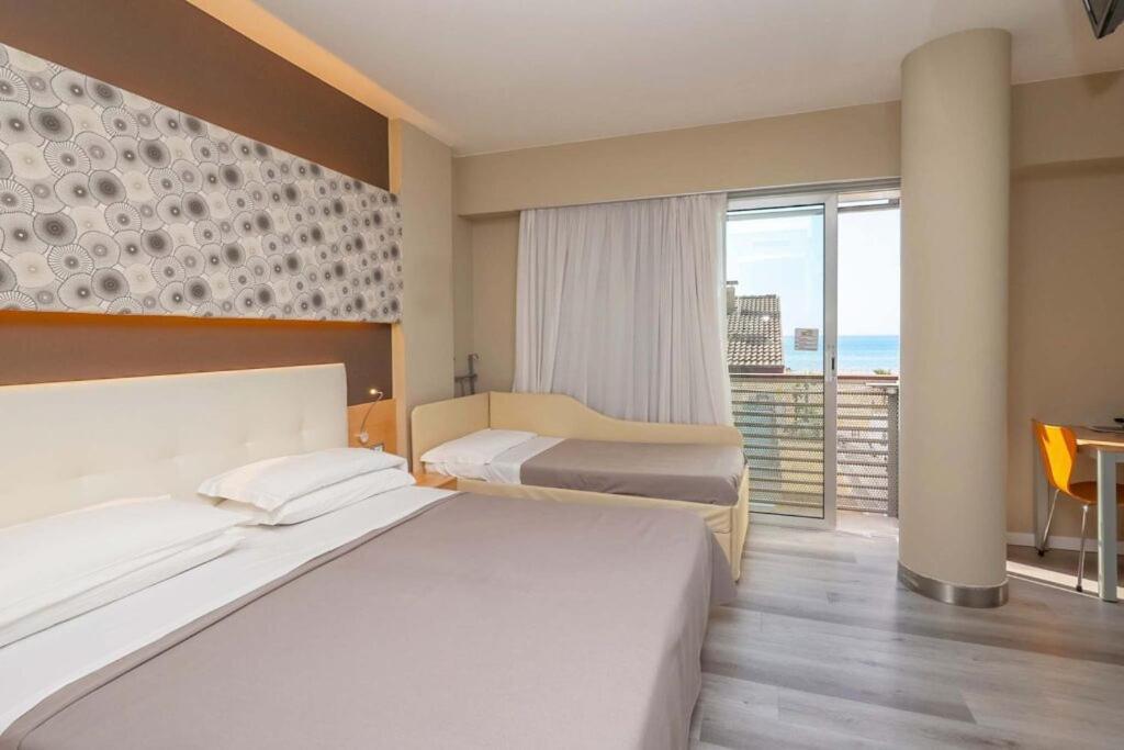 Hotel Rosanna 3 Stelle Superior Lido di Jesolo Exterior photo